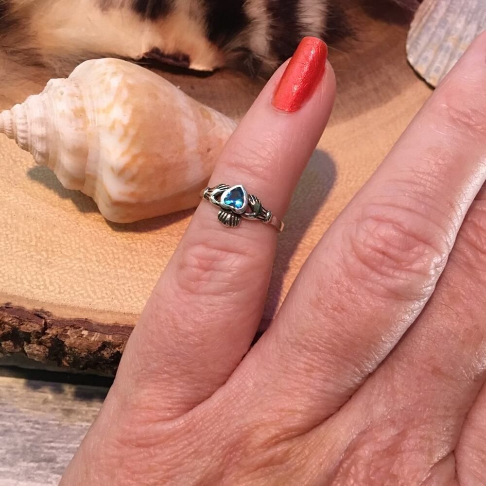 Blue Topaz CZ Claddagh Sterling Silver Toe Ring